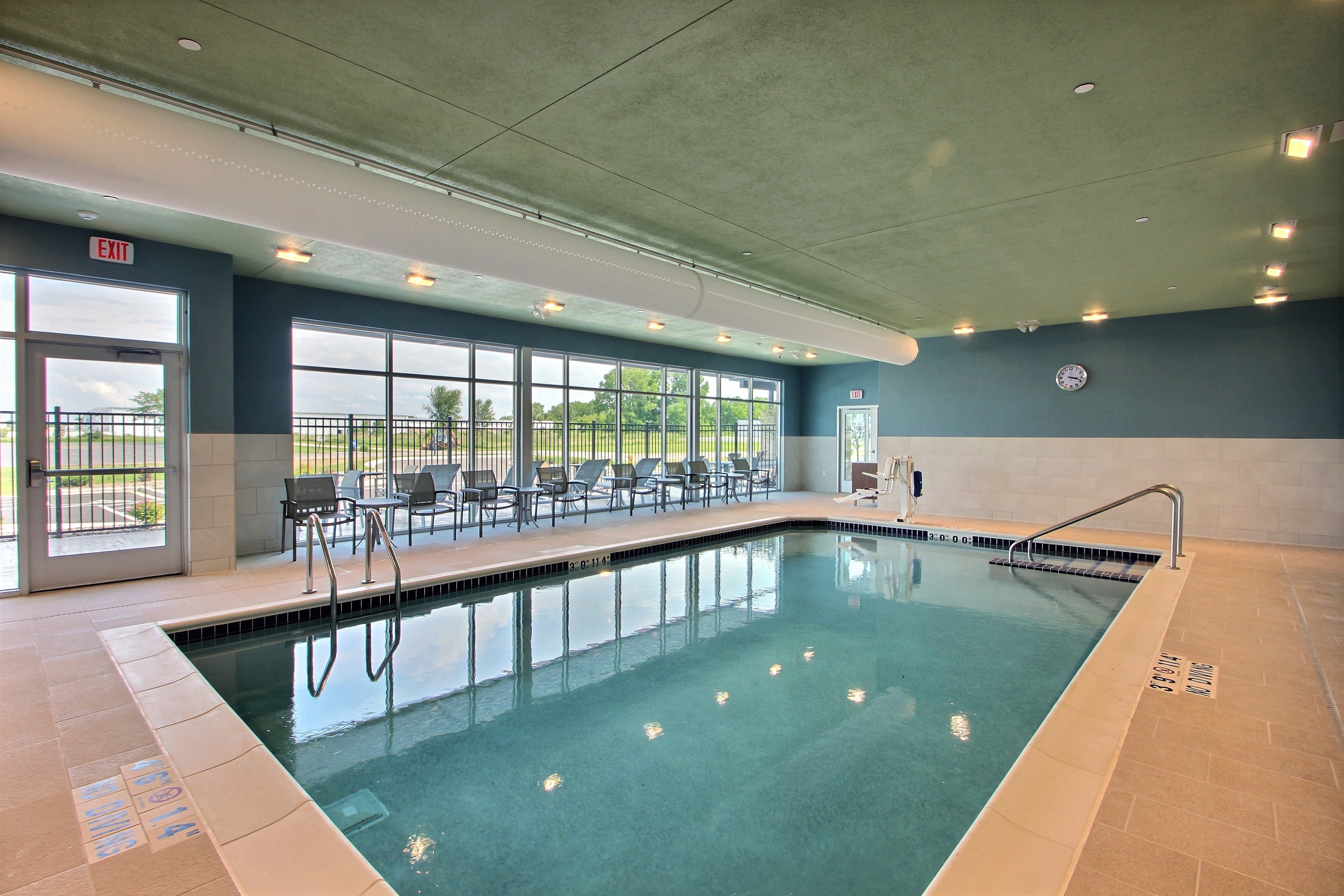 Holiday Inn Express & Suites FOND DU LAC 14/32