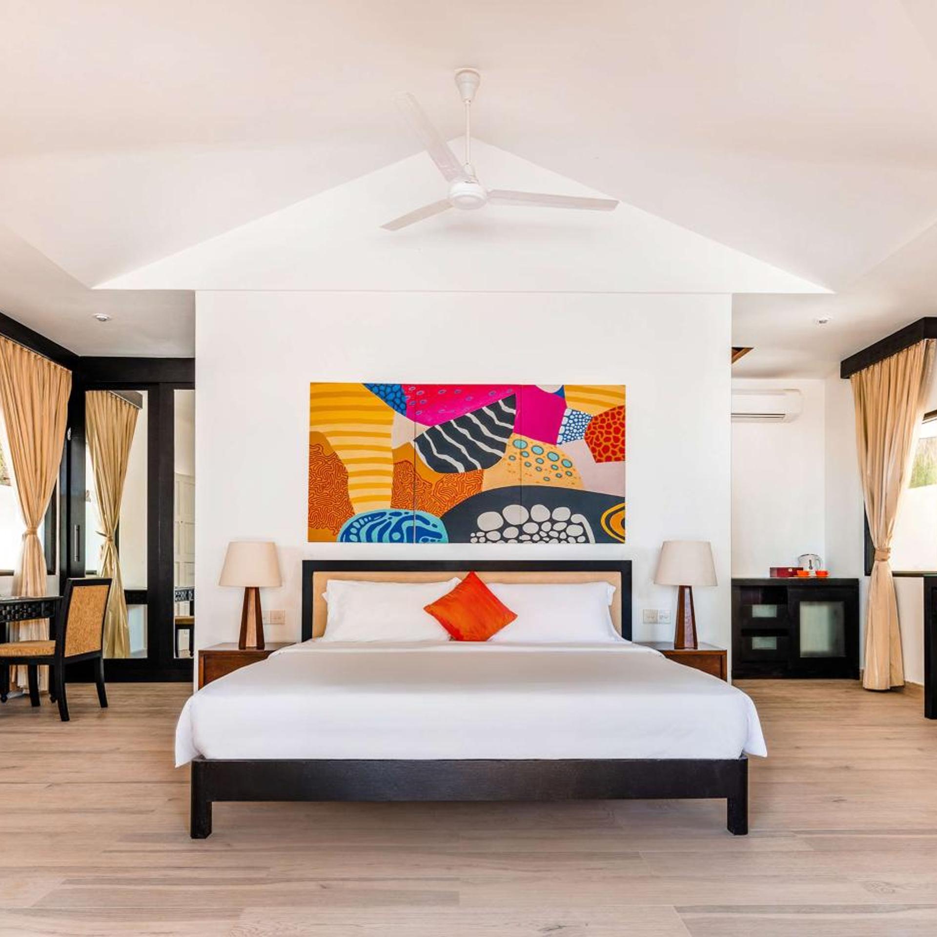 Deluxe Beachfront Pool Villa