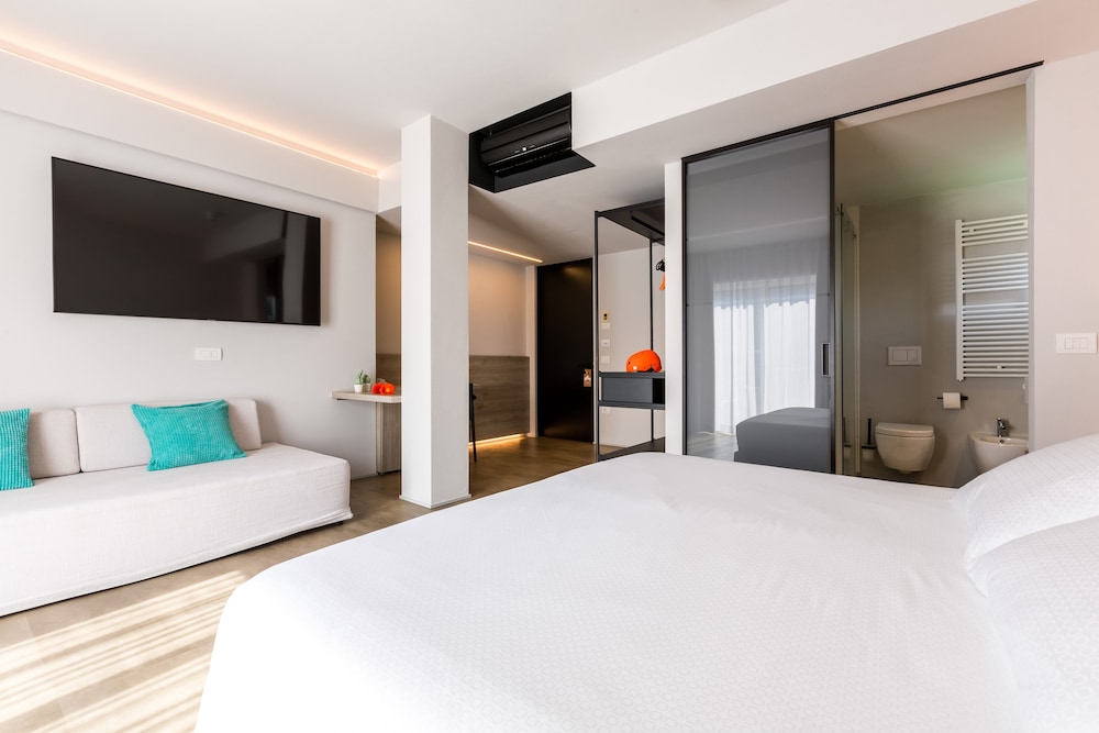 Goti Hotel 21/76