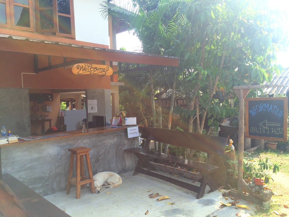 Pai Porpeang Guesthouse 11/50