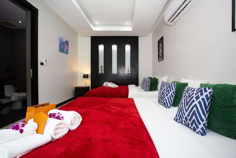 4 BEDROOMS, LUXURY, VILLA, PRIVATE POOL