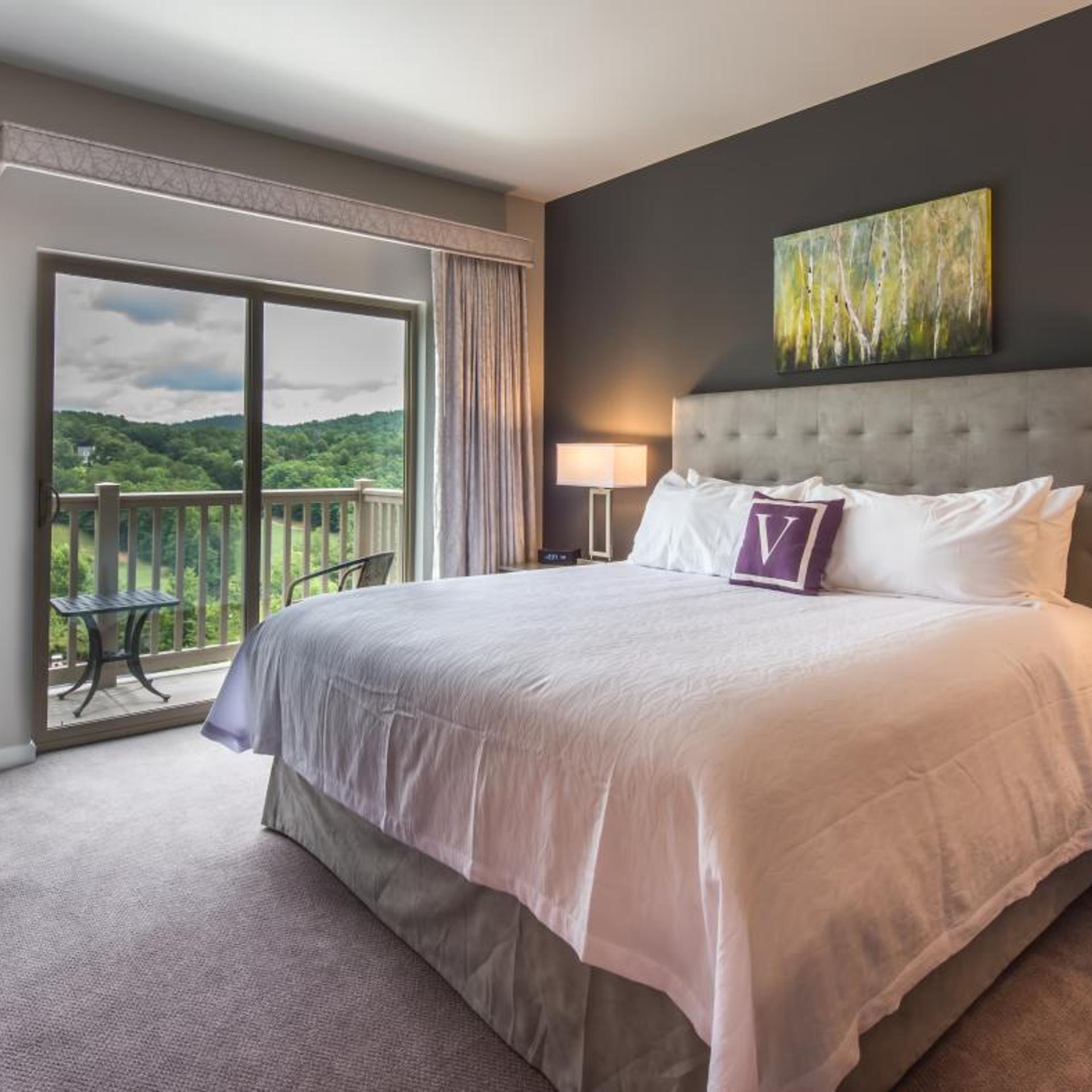 Deluxe, Suite, King Bed