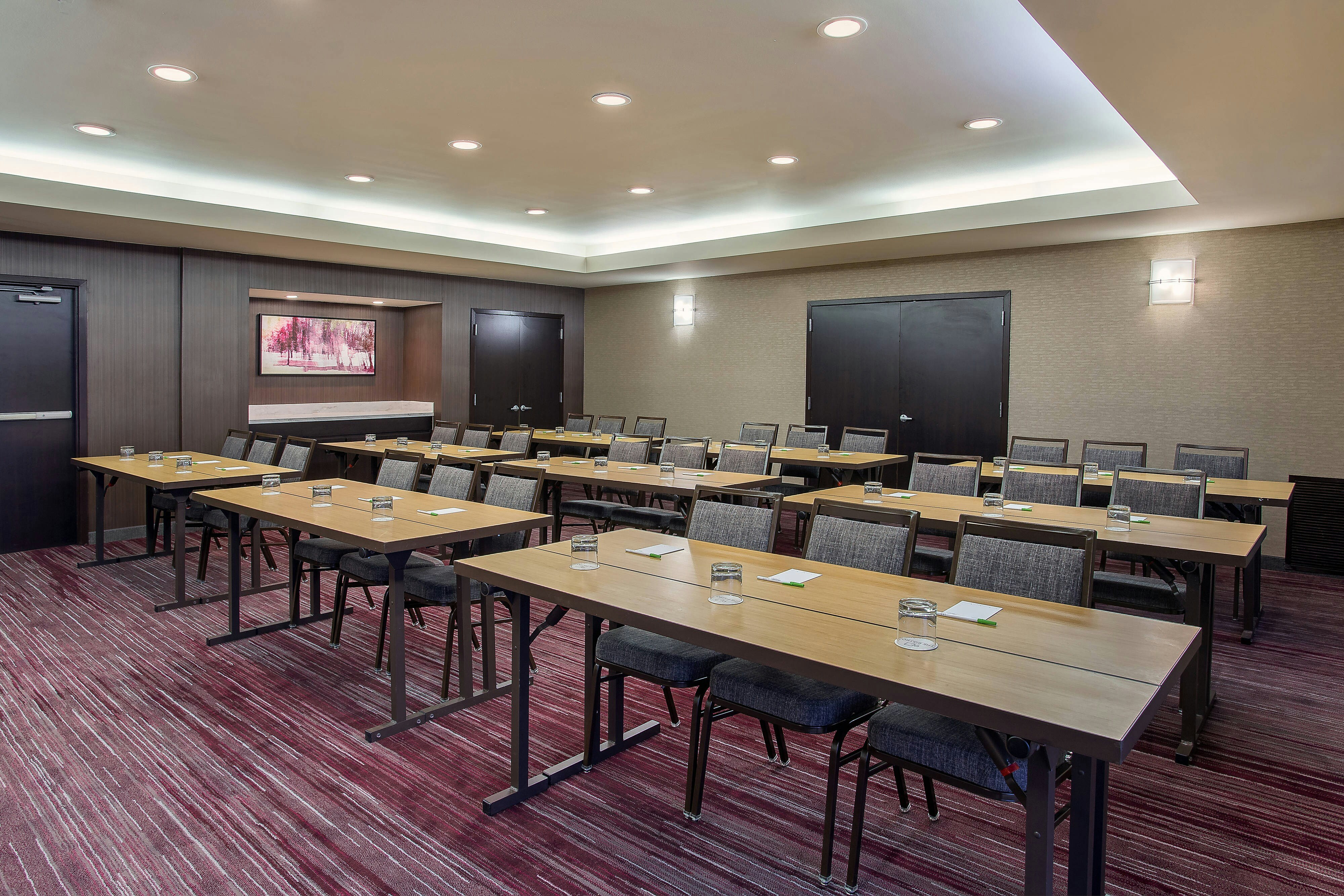 Courtyard By Marriott Knoxville Cedar Bluff 36/39
