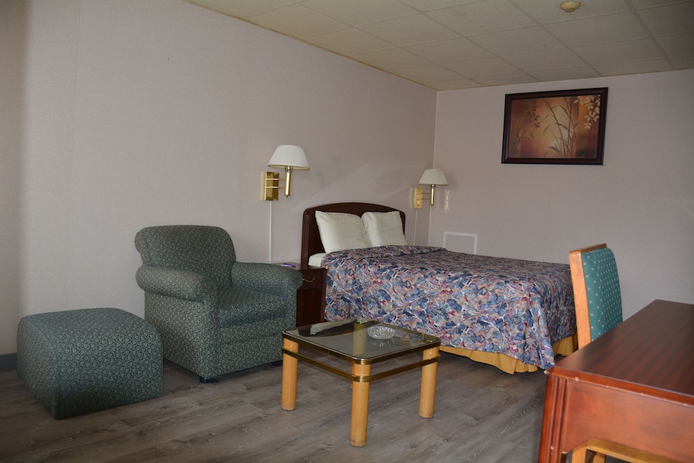 Knights Inn North Bay 17/41