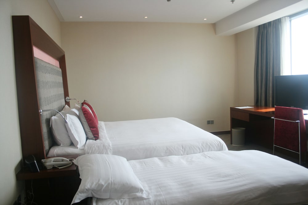 Novotel Shanghai Atlantis 18/68