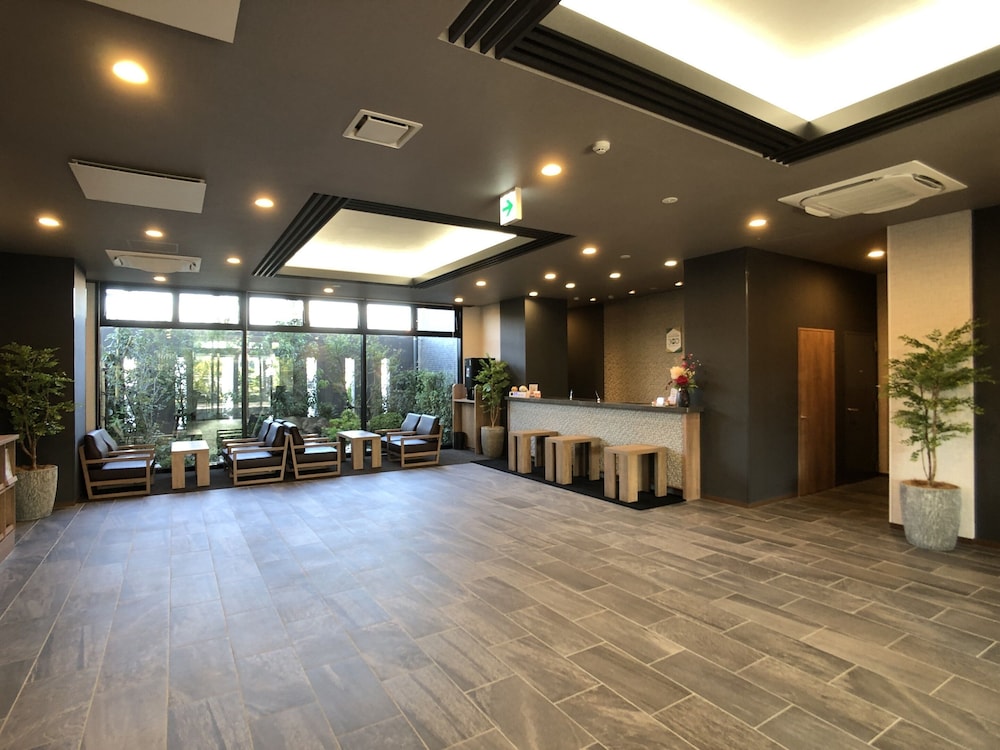 Hotel Route-Inn Yamanashi Chuo 2/16