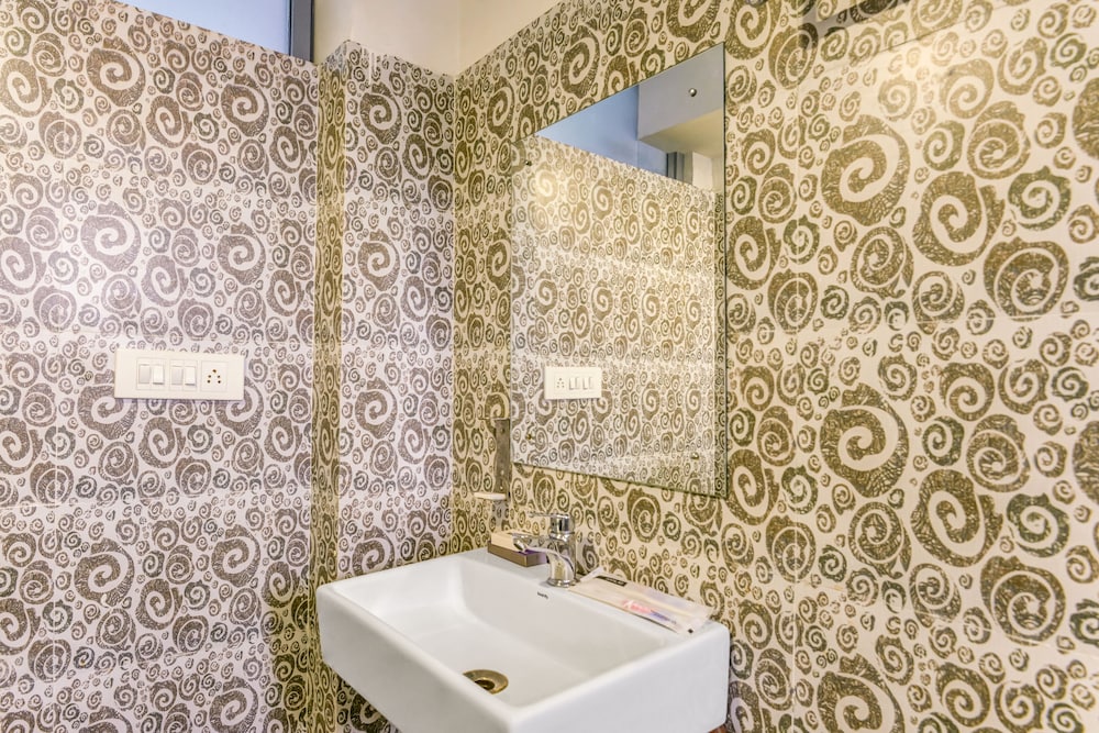Mount Amara Hotel and Spa 49/50