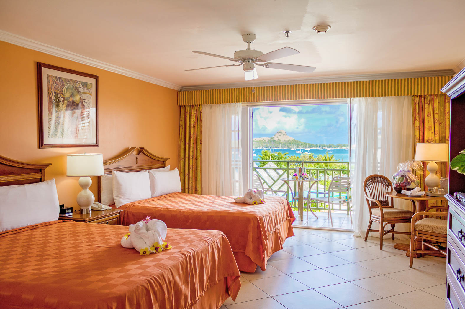 غرفة ديلوكس بسرير مزدوج بإطلالة على المسبح