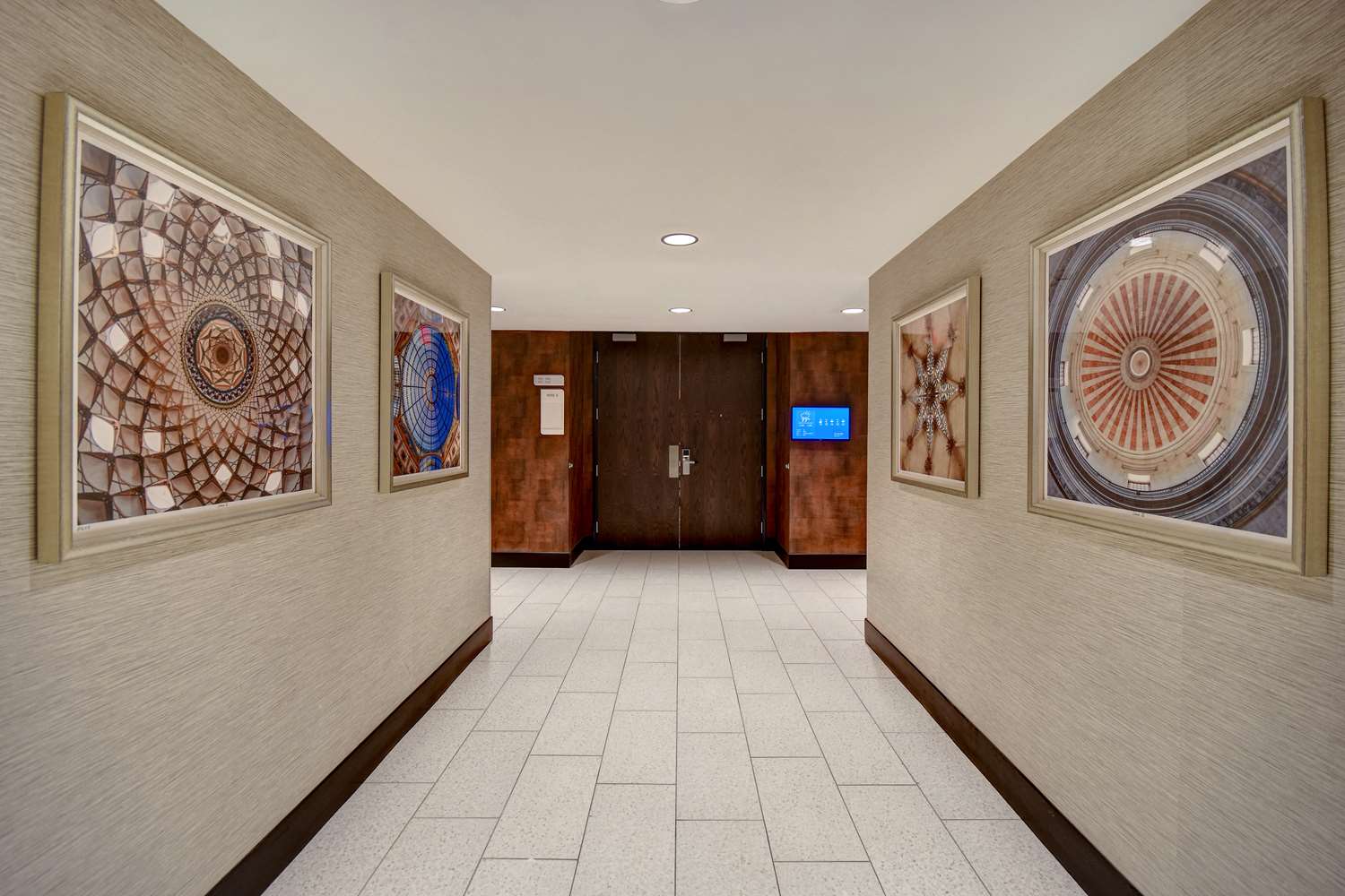 Home2 Suites by Hilton Kalamazoo Downtown 13/67