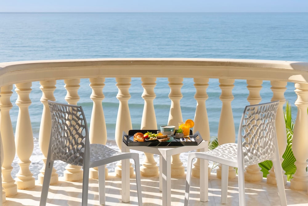 Urh Sitges Playa Hotel 6/69