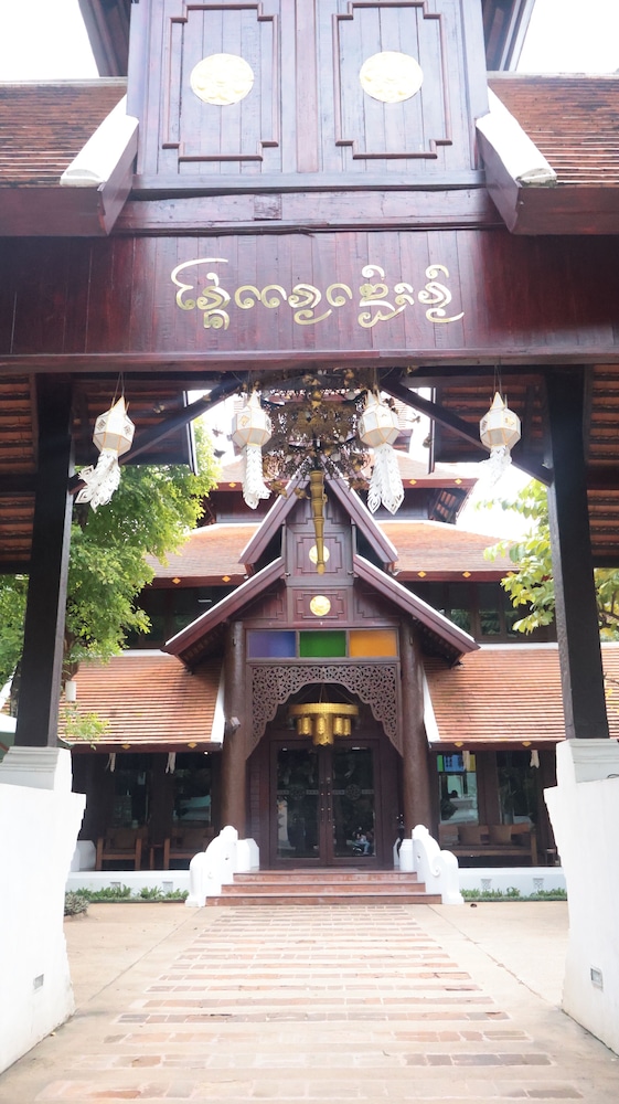 The Rim Chiang Mai 4/75