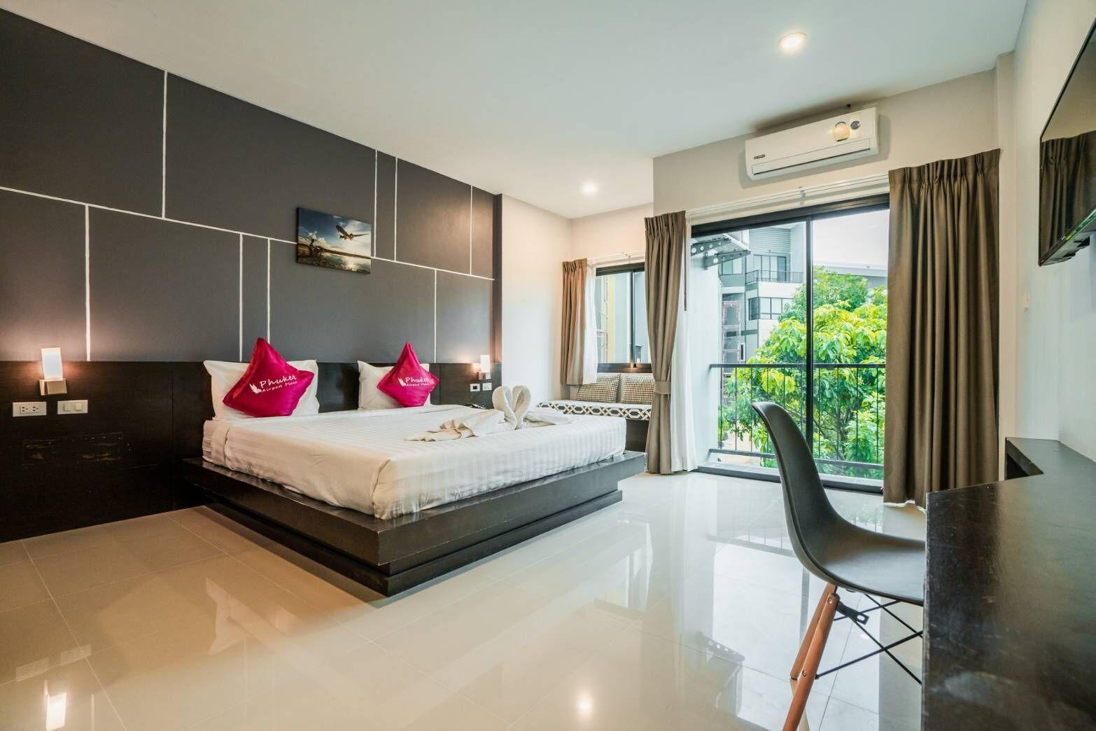 Standard, Double or Twin Bed