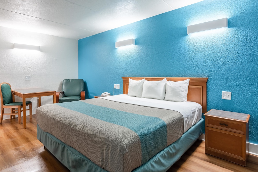 Motel6 North Little Rock, AR - McCain 15/56