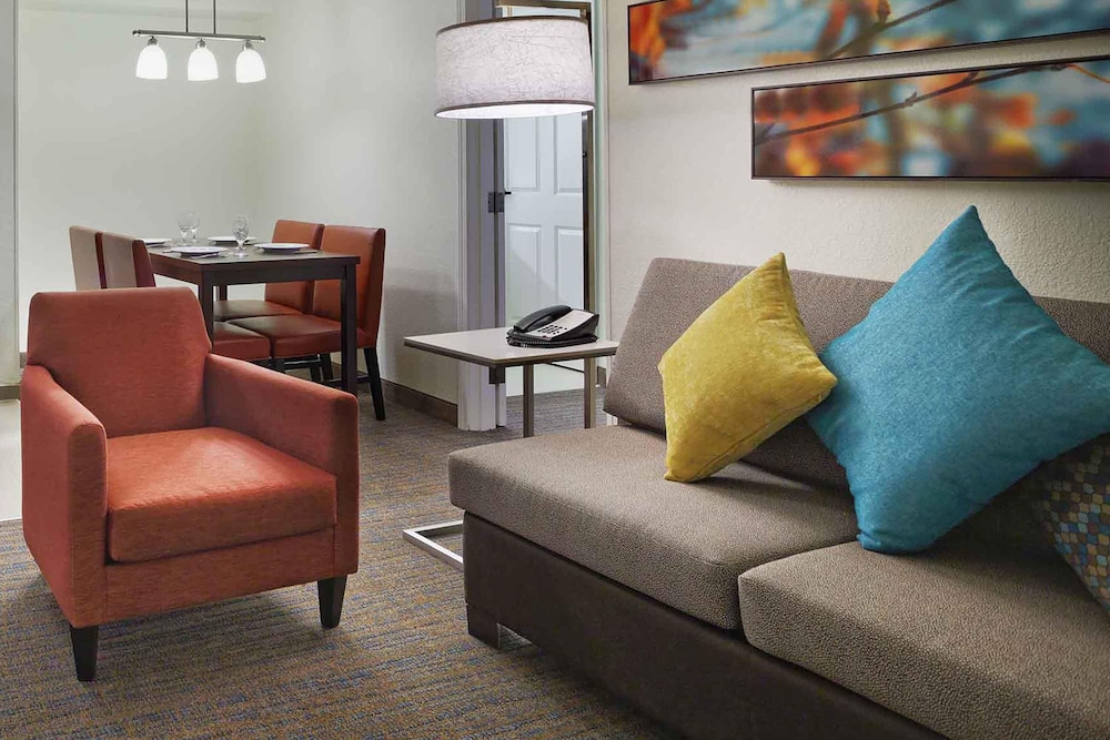 Residence Inn Houston Galleria 32/46