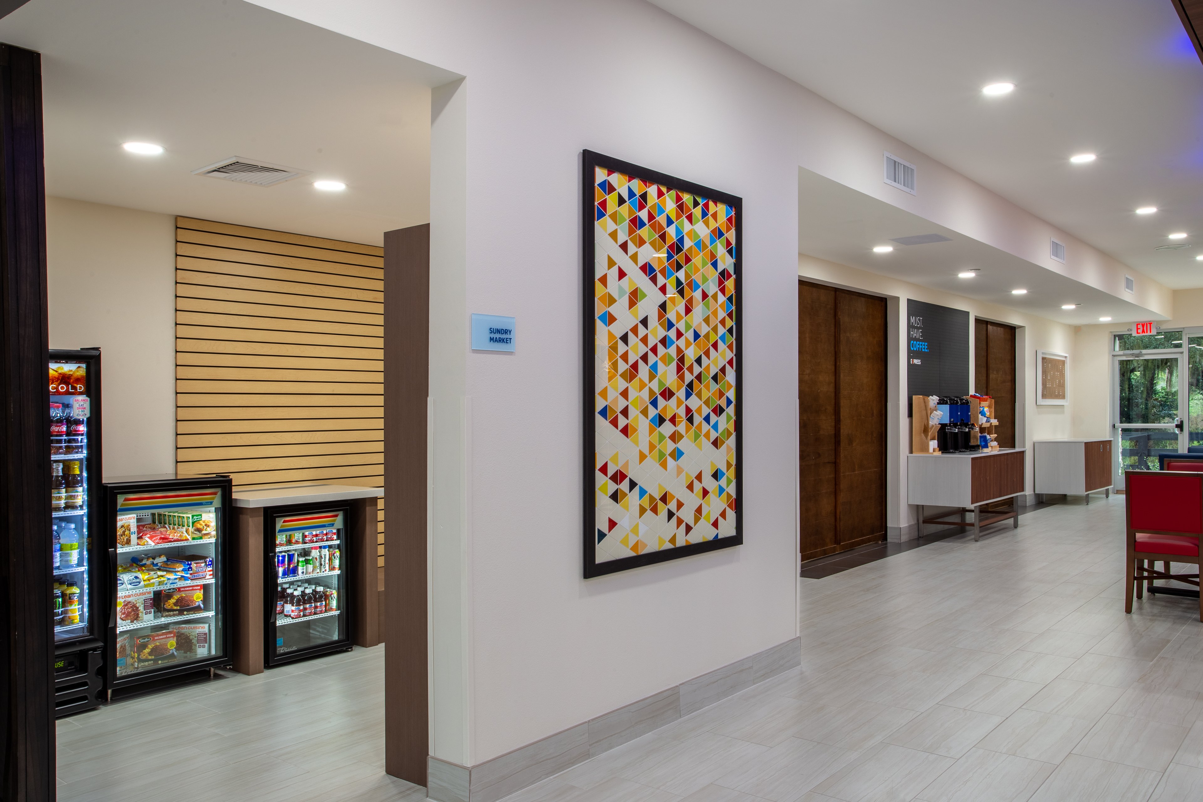 Holiday Inn Express And Suites Deland South 8/49
