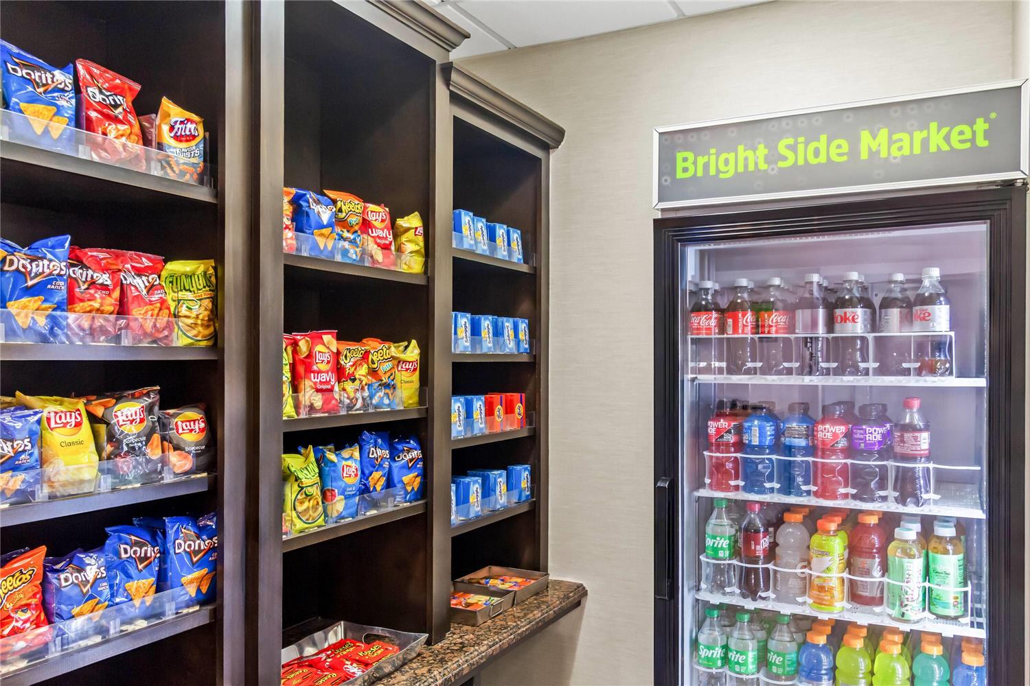 La Quinta Inn & Suites by Wyndham Houston Energy Corridor 22/61