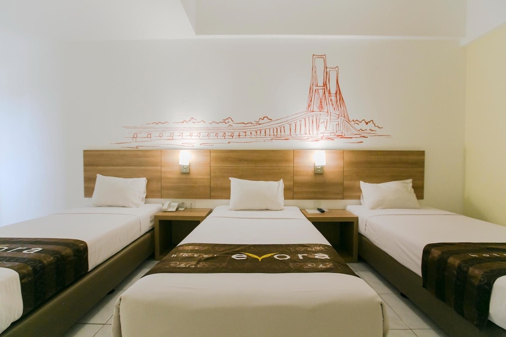 Evora Hotel 15/43