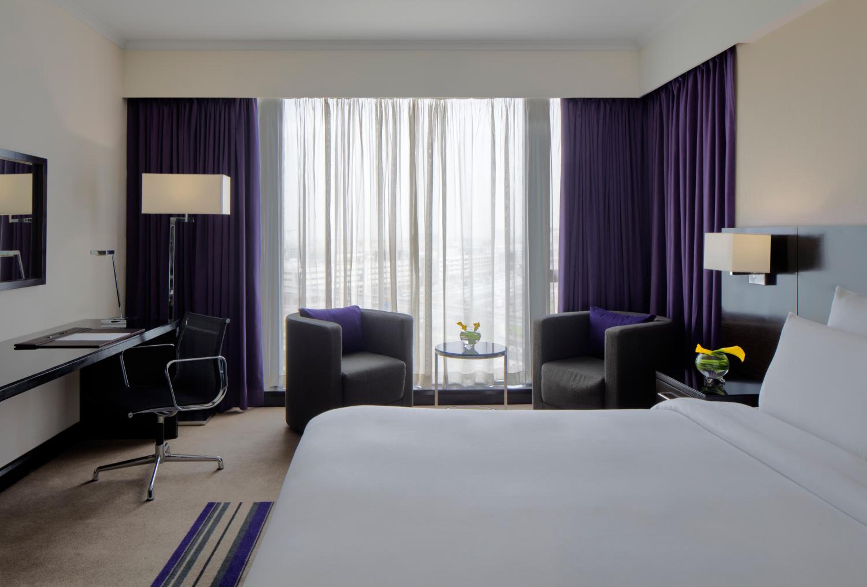 غرفة تنفيذية بسرير مزدوج، Pullman Dubai Creek City Centre 4/10