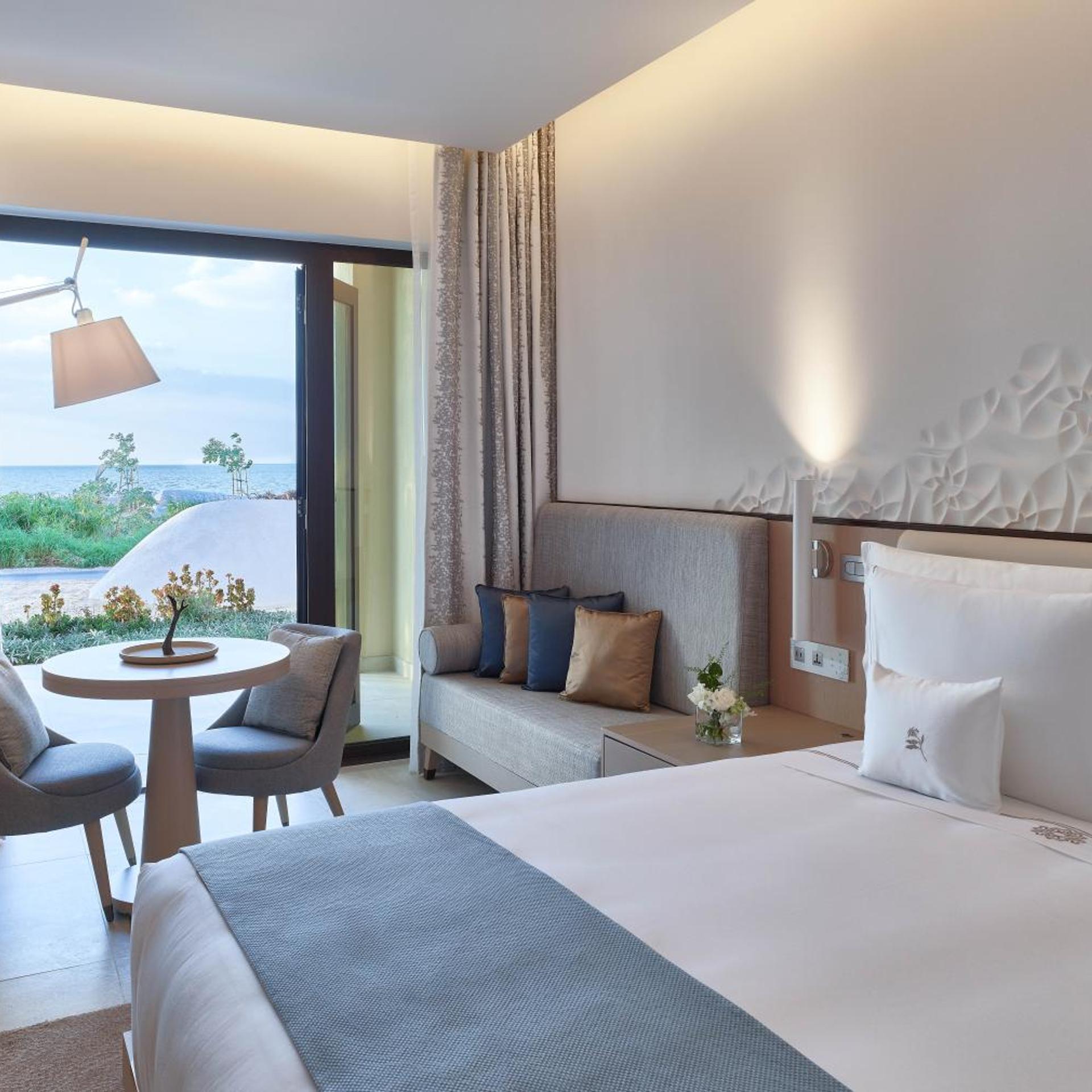 Serenity, Garden, Deluxe, King Bed