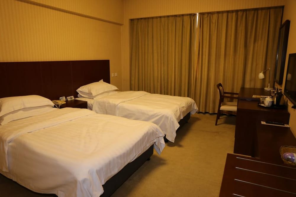 Dalian Royal Hotel 11/24