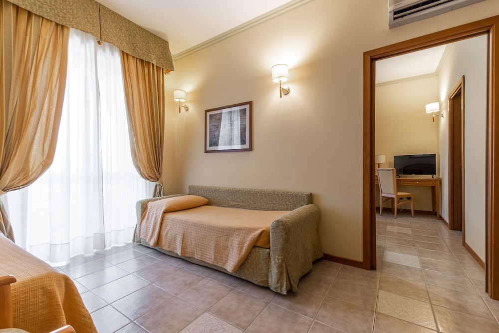 Hotel Relax 14/48