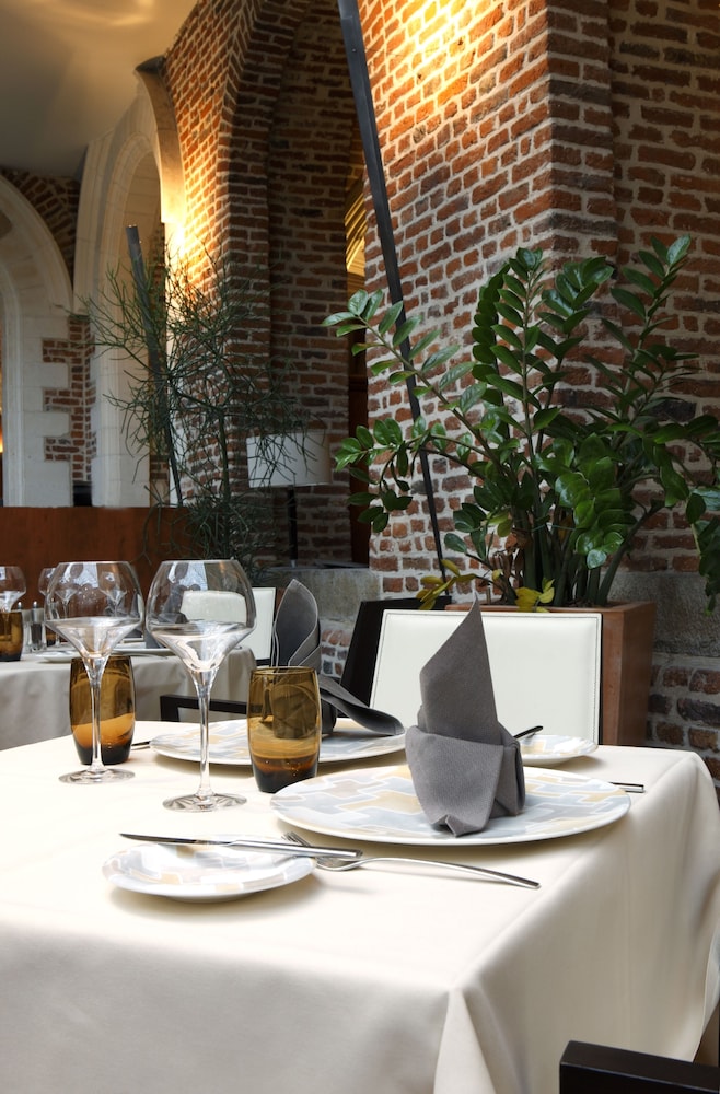Hotel Couvent des Minimes Lille 63/71