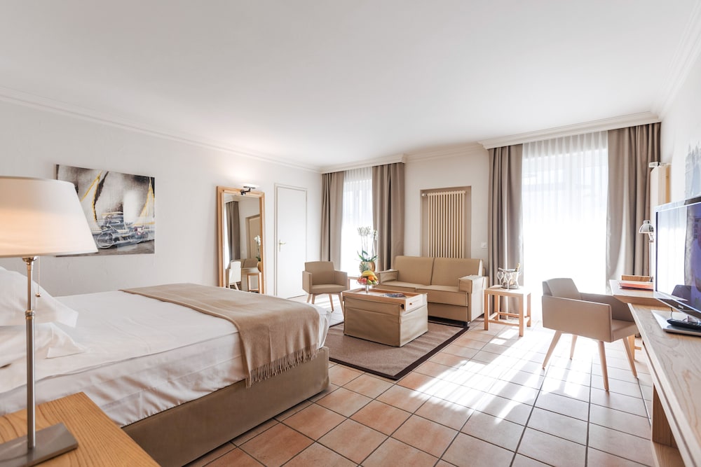 Parkhotel Delta 22/50