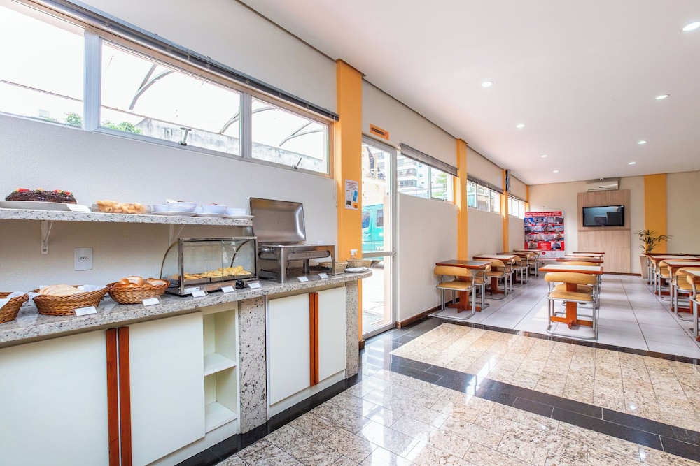 Hotel Express São Leopoldo 10/50