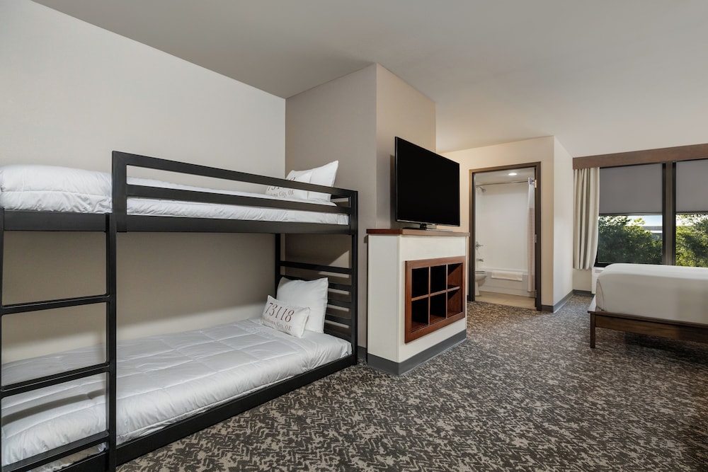 Hyatt Place Oklahoma City - Northwest 12/43