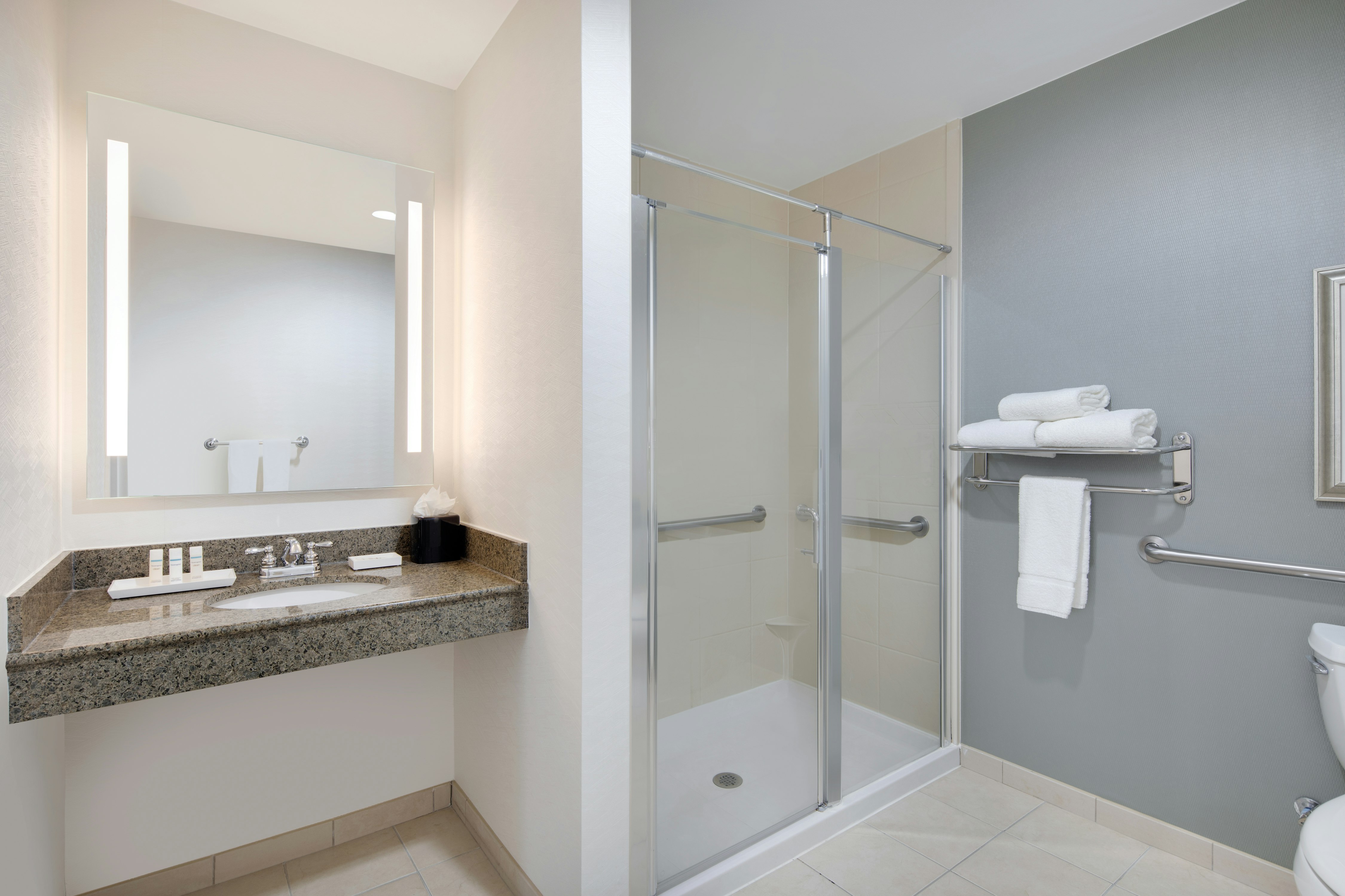 Hilton Garden Inn Tyler 69/70