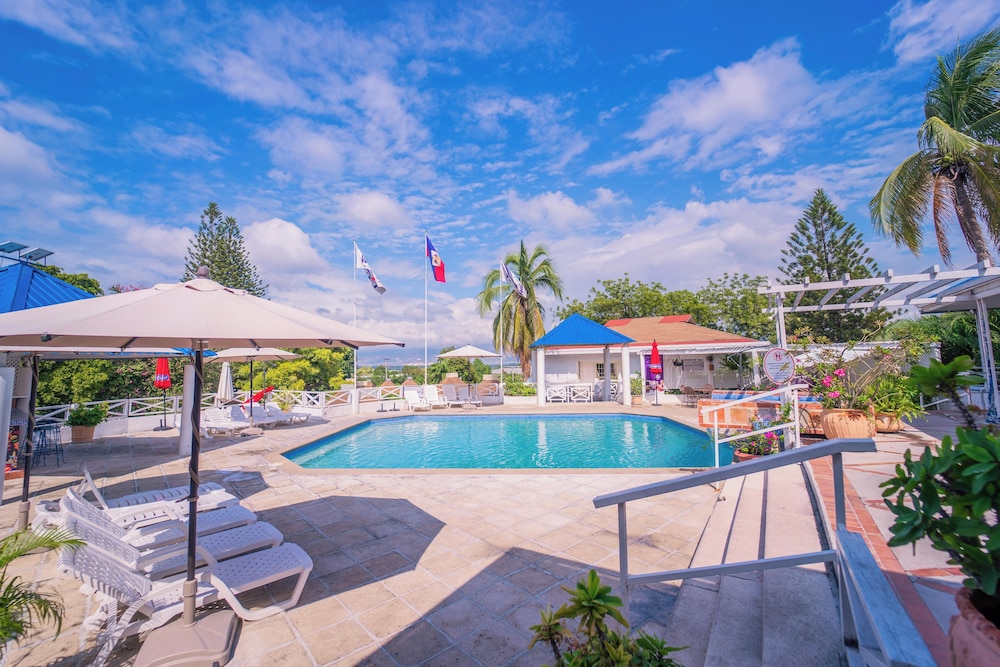 Visa Lodge 30/31