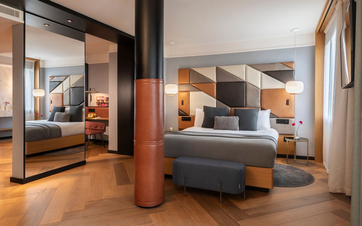 Suite, Double Bed