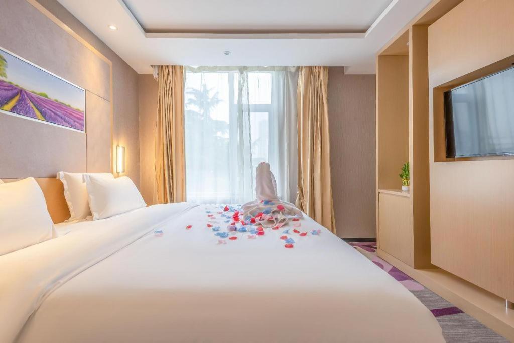 Lavande Hotel (Qingdao North Railway Station Siliu South Road) 20/49