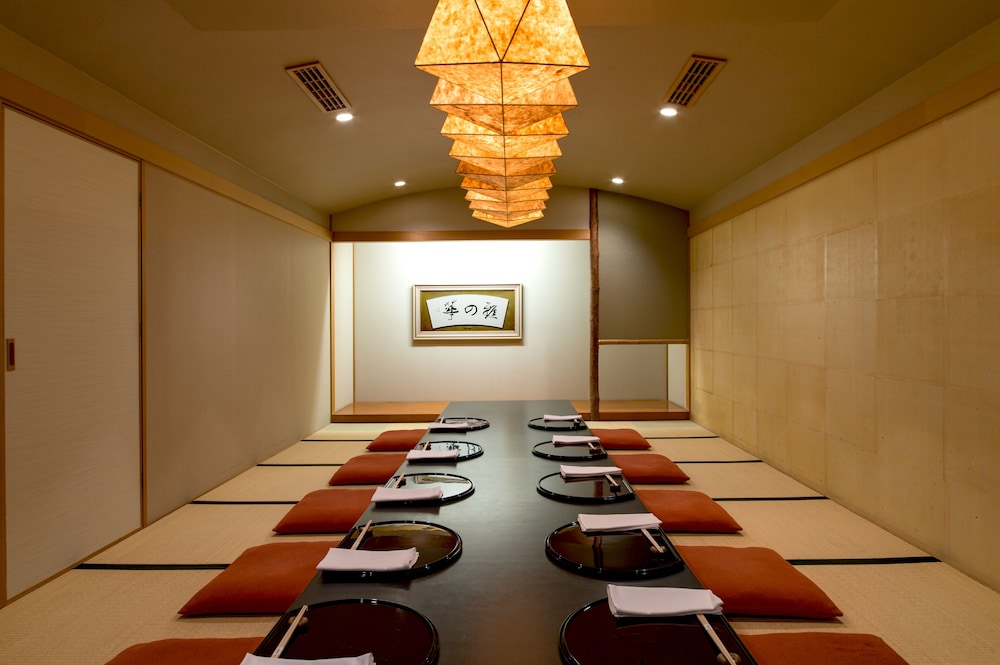 Sapporo Park Hotel 62/75