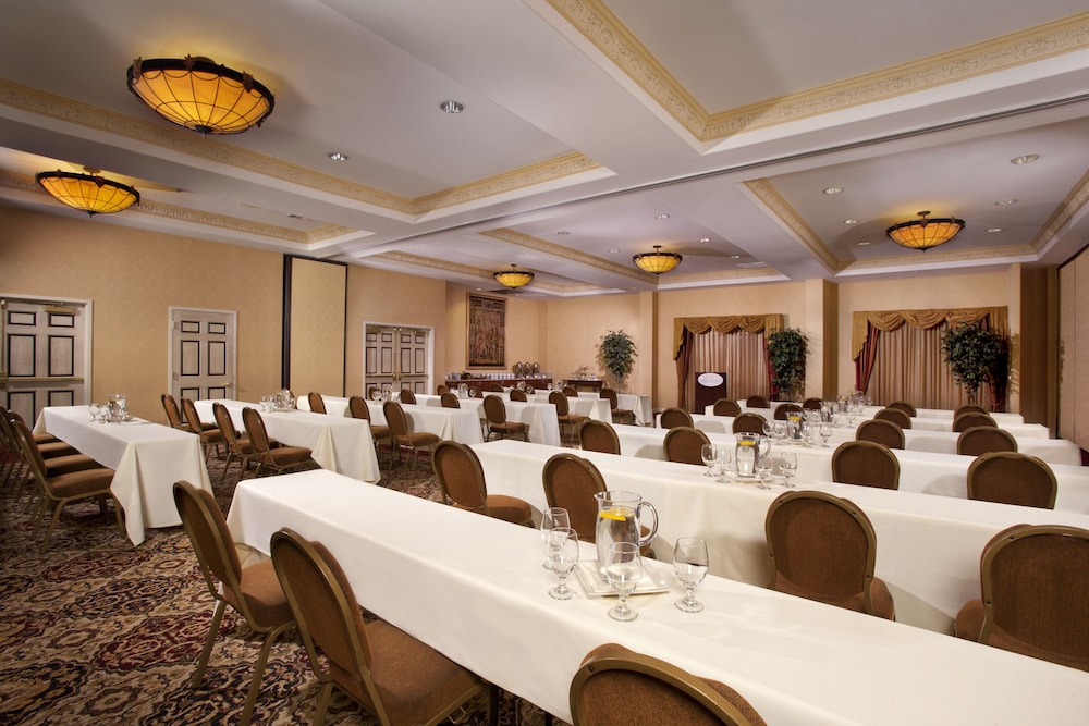 Ayres Hotel Manhattan Beach Hawthorne 32/42