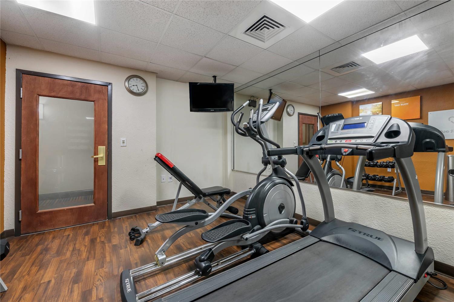 Comfort Suites Tamarac Sawgras 5/12