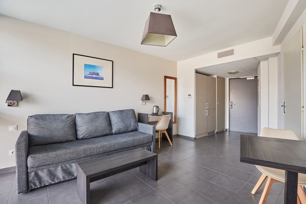 Appart hotel Odalys City Marseille Centre Parc Chanot Velodrome 28/50