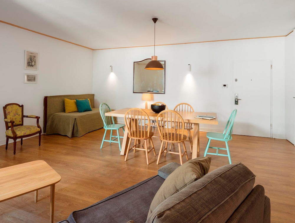 Palacio Camoes Lisbon Serviced Apartments 30/50