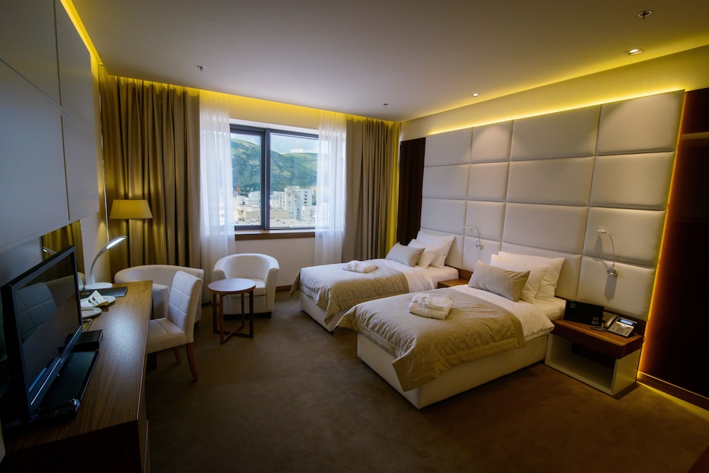 Hotel Mepas 50/103