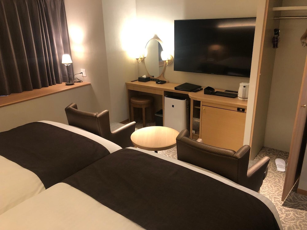 KOBE LUMINOUS HOTEL SANNOMIYA 45/65