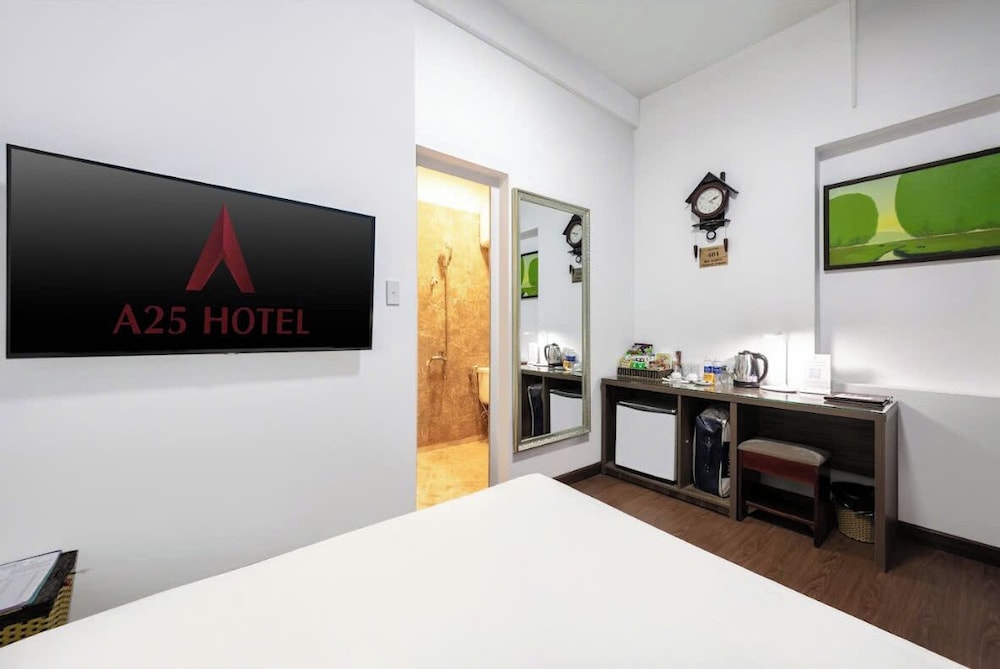 A25 Hotel - 385 Hoang Quoc Viet 23/33
