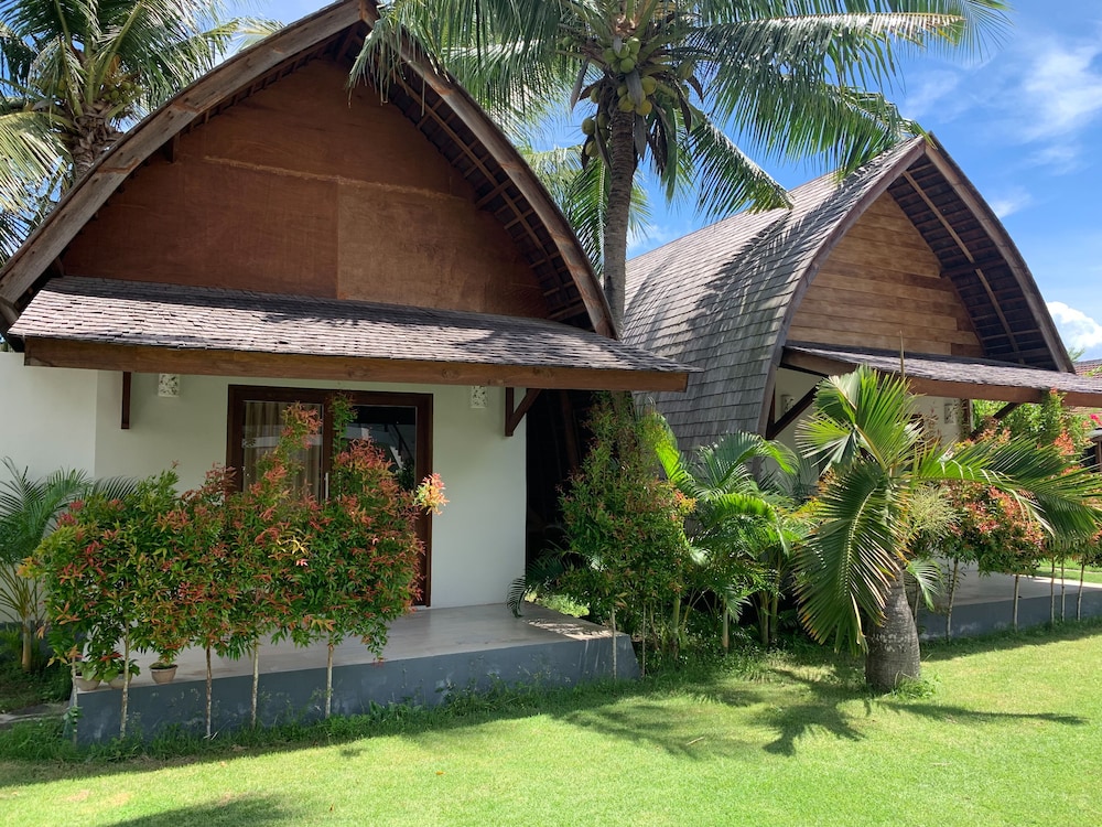 The Club Villas Lombok 37/50