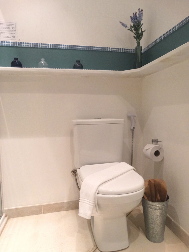 STUDIO, SUITE, HYDROMASSAGE
