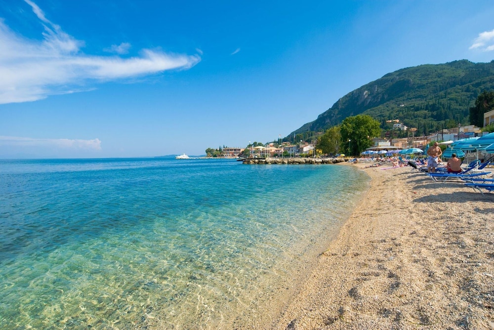 Bella Vista hotel & studios Corfu 63/72