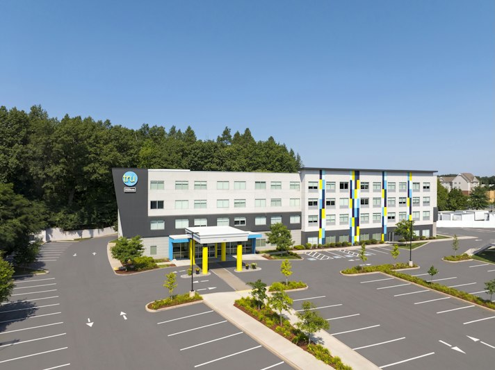 Tru By Hilton Chicopee Springfield 3/38