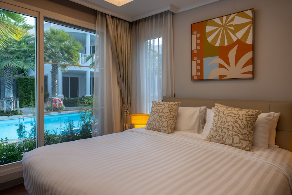 Room at The Delfini Hua Hin, HUA HIN - CHA-AM