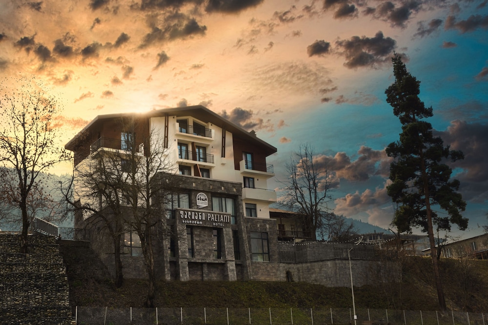 Hotel Paliani 6/62