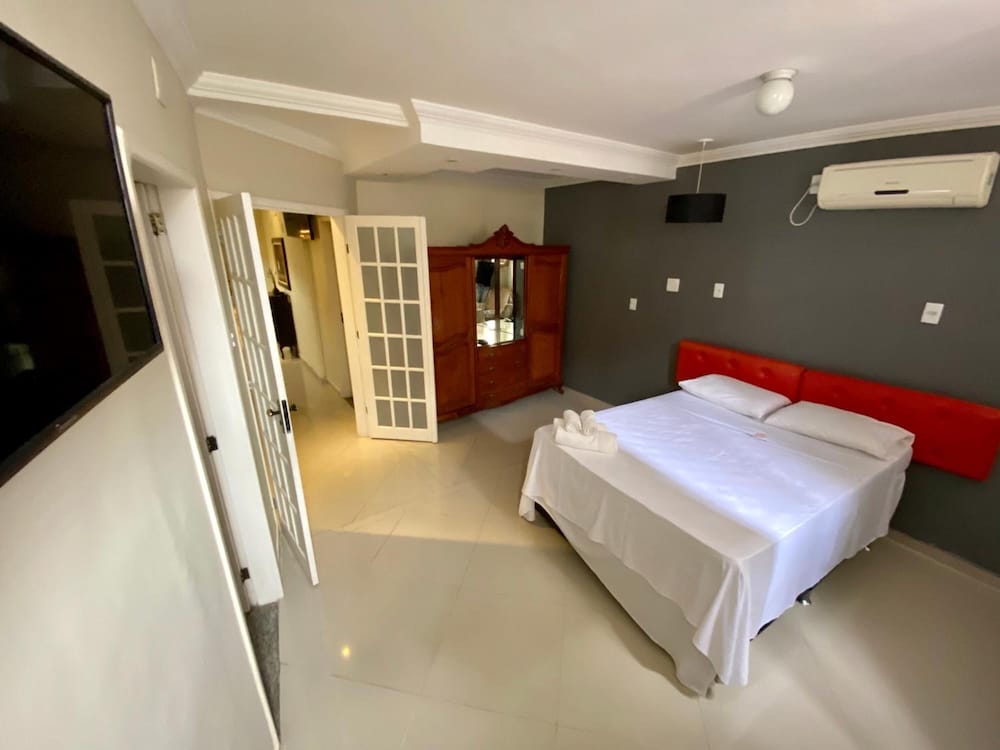 Lemes Hotel 7/50