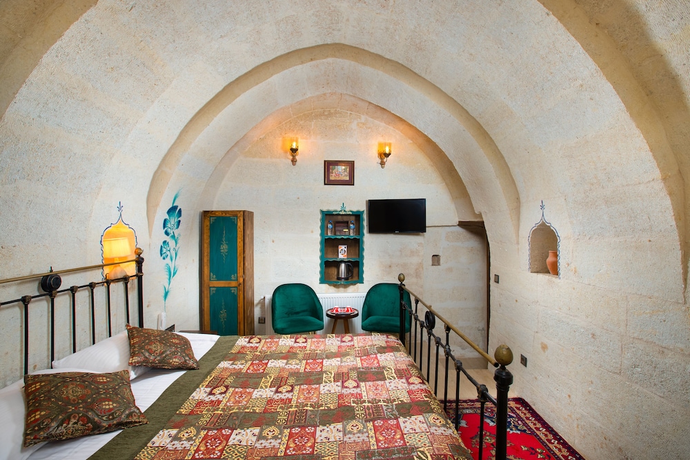 Carna Cave Hotel 37/50