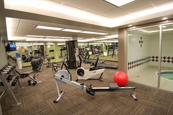 Woodlands Inn Suites 21/34